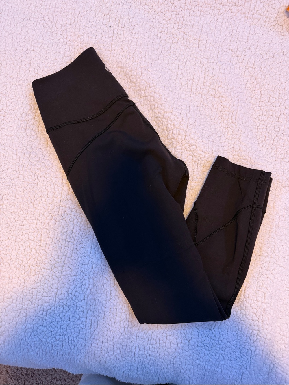 Black Lululemon leggings